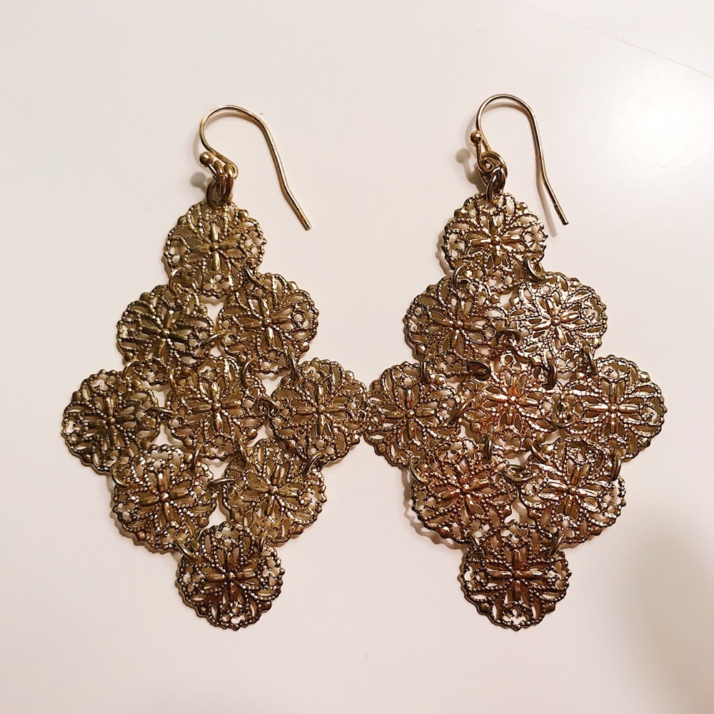Francesca’s Gold Rhombus Earrings